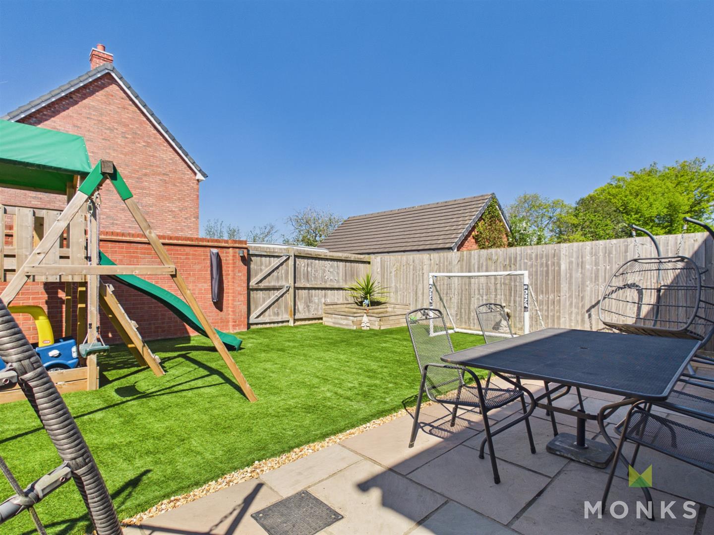 26 Hollands Drive, Oswestry, SY11 3FG SSTC